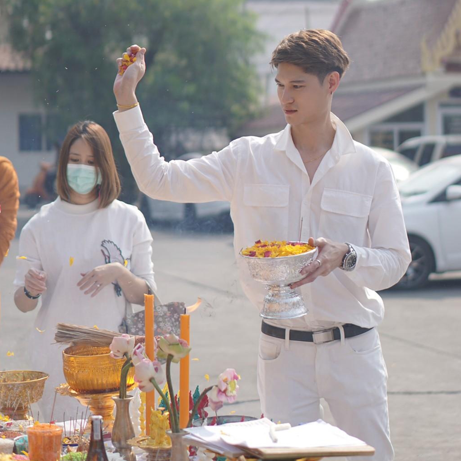 9Candle-เก้างาม-เทียนพญานาค-บวงสรวง-ทำพิธี